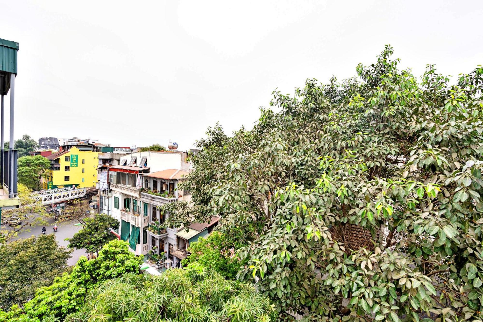 Serene Hotel Hanoi Buitenkant foto